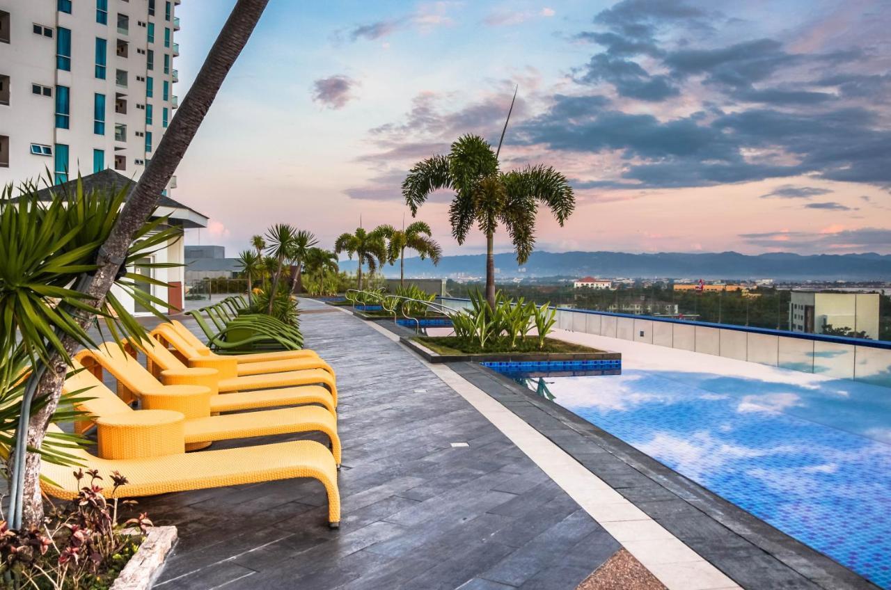 C Suites At Mactan Newtown Lapu-Lapu City Eksteriør bilde
