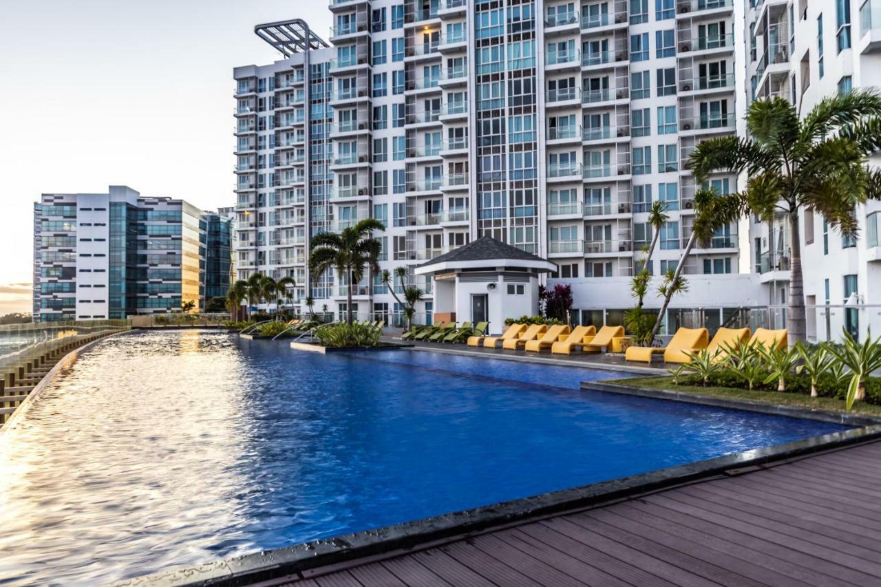 C Suites At Mactan Newtown Lapu-Lapu City Eksteriør bilde