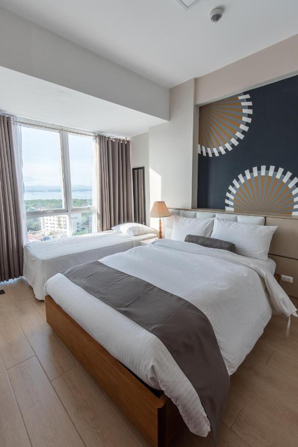 C Suites At Mactan Newtown Lapu-Lapu City Eksteriør bilde
